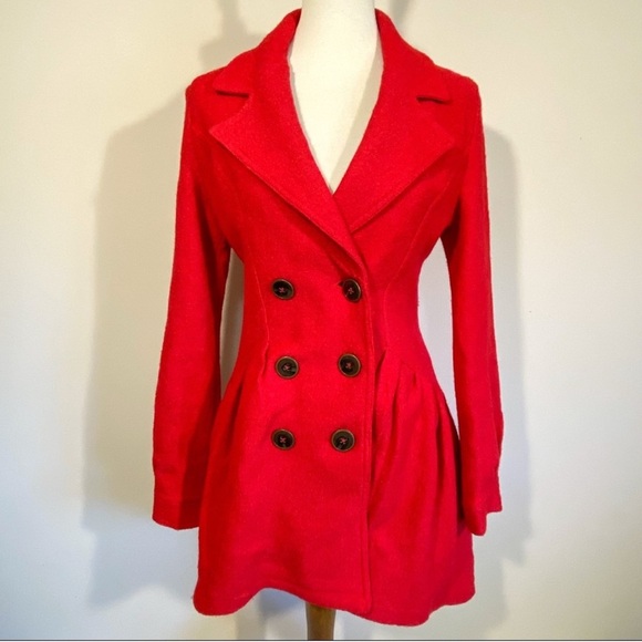 Super cute! Free People Red Wool Blend Boulce Peplum Pea Coat Sz M - Picture 1 of 10